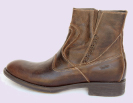 Leather men boots manufacturing industry to support worldwide wholesale distributors, the best Italian leather selected to produce each of our Men shoes, vip shoe collection with italian leather and designed by our Italian design team according to the most exigent requirements from the VIP market including Italy, Germany, France, United States, Canada, Dubai, Spain, Latin America shoes distributors