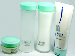 Private label for European and American manufacturers, Arab luxury beauty care cosmetics manufacturing suppliers, high quality cosmetics and certified ISO 9001 process antiage creams collection, skin care products, body creams for day and night treatment. Arab cosmetics manufacturing vendors to the USA wholesale suppliers, European distributors, Latin America vendors and business to business skin care companies in the world