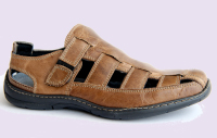 Summer leather men and women shoes manufacturer, the best Italian leather shoes and made in Italy design to produce the Donianna shoes, classic and casual women shoes leather boots manufacturing distributors, leather classic and casual men shoes and a collection of men boots for wholesale shoe distributors in France, Germany, England, USA, Canada, Dubai, Saudi Arabia, Mexico, Latin America... and the most important shoemaker market business to business industry